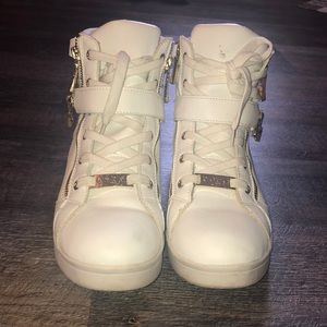 Mid high top BEBE shoes. 😌